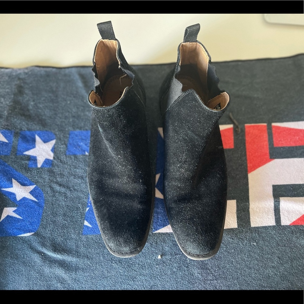 Aldo Kindarumflex Chelsea boot. Size 8 men